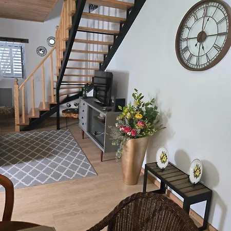 度假居 Rustica Ocean View House *